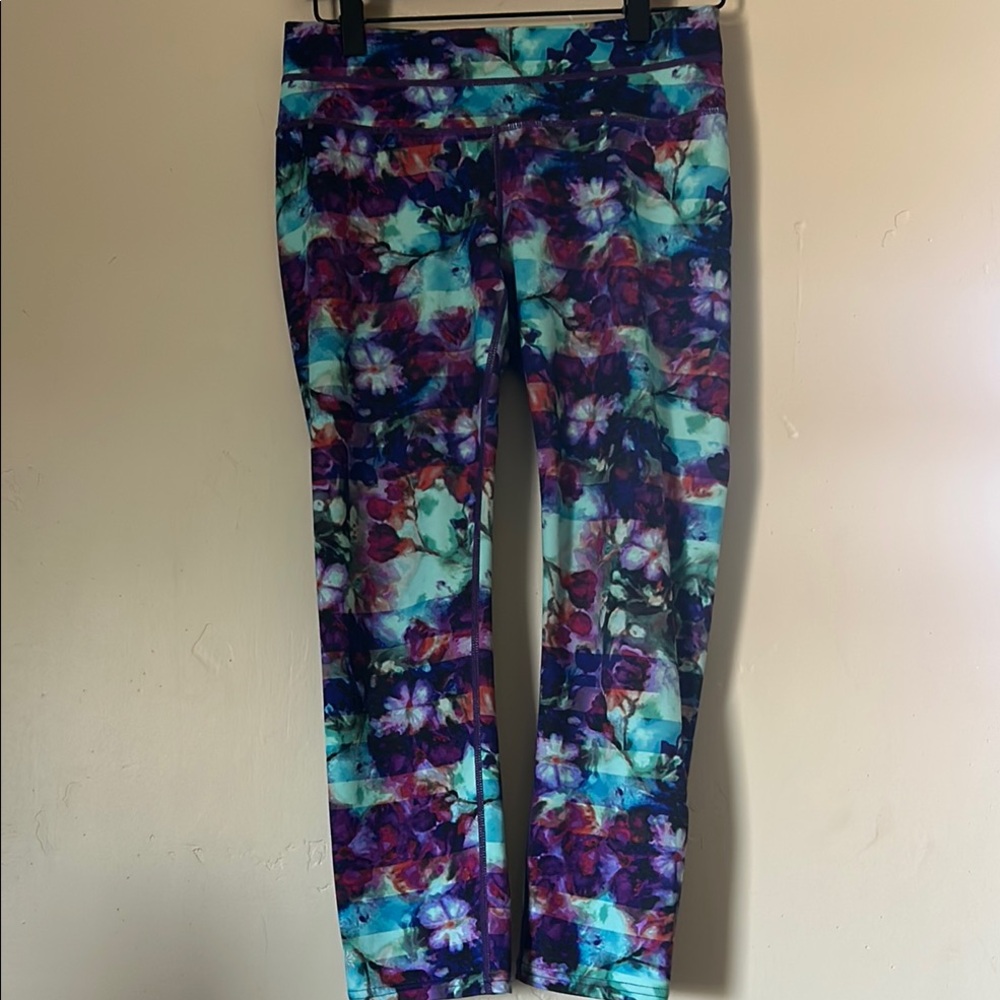 Athleta Floral Watercolor Leggings in Teal, Purple, Blue